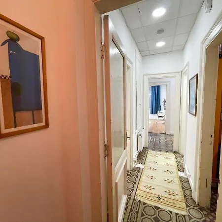 Great Historical Luxury Flat For Families *